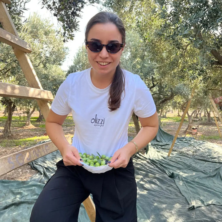 Ayşegül Küçükkurt Zor’un Kaleminden: Olizzi’nin İlham Veren Yolculuğu Para Dergisi’nde