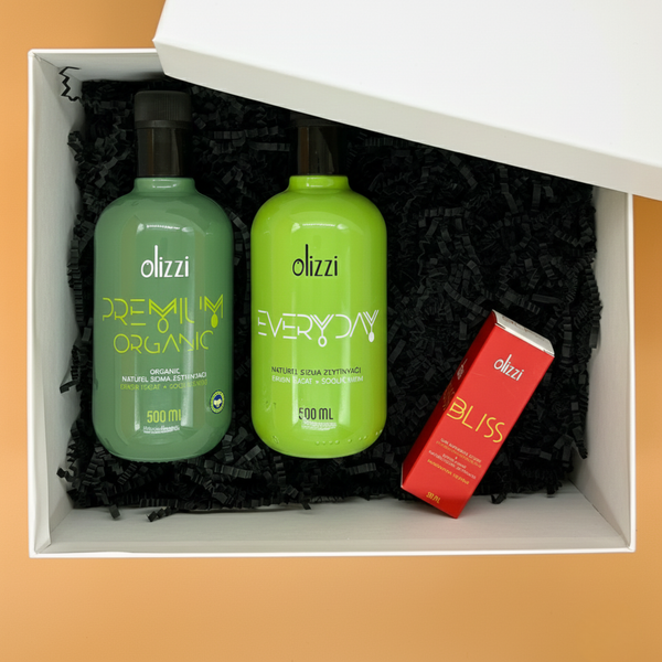 Kurumsal Hediye Seti 5: Olizzi Premium Organik Zeytinyağı 500 ML ve Olizzi Everyday Zeytinyağı 500 ML + Olizzi Bliss Sarı Kantaron Yağı 30 ML